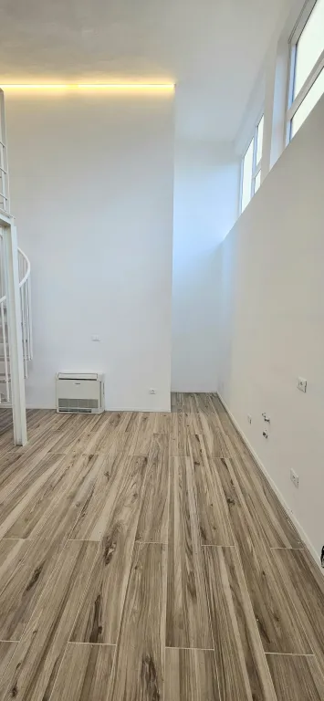 Splendido bilocale soppalcato ristrutturato a nuovo - Foto 3