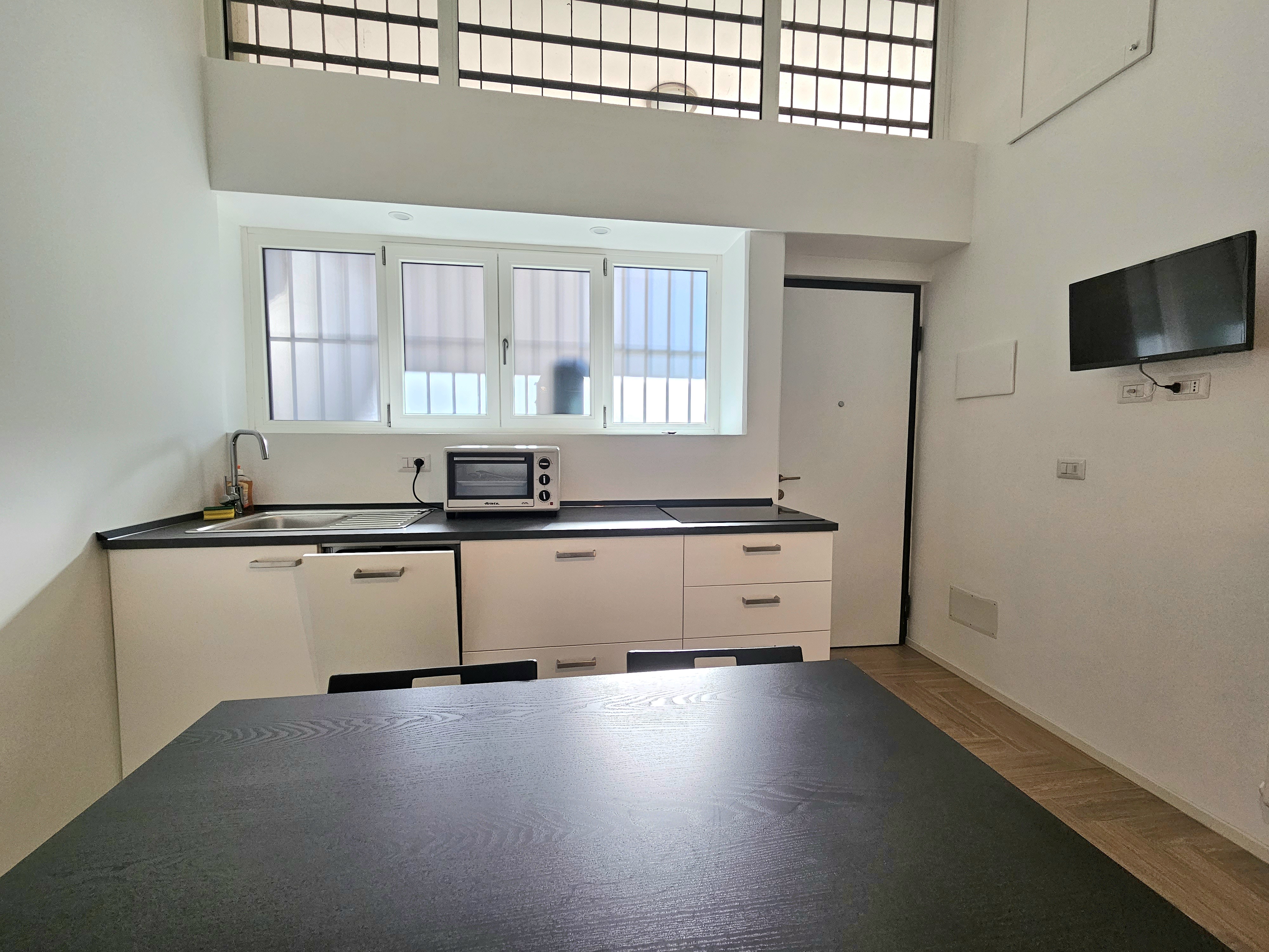 Bilocale ristrutturato - ottimo per investimento - Foto 6