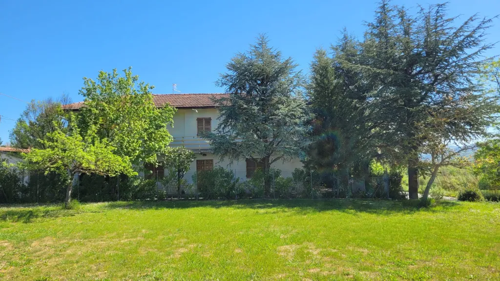 Villa con ampio giardino - Località Bellaria (Acqualagna) - Foto 4